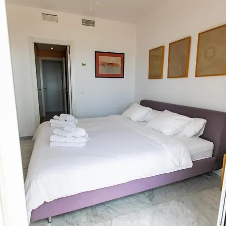 Casa 1 Linea De Playa. Holiday home Marbella
