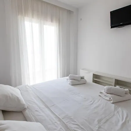 Holiday home Casa 1 Linea De Playa. Marbella