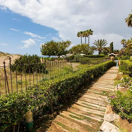 Holiday home Casa 1 Linea De Playa. Marbella